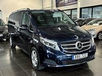 Begagnad Mercedes V250 Avantgarde 190 HK (139 kW) 2015 Mörkblå Minibuss