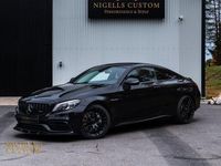 Begagnad Mercedes C63 AMG AMG 476 HK (350 kW) 2021 Svart Sportkupé