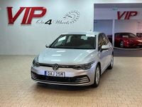 Begagnad VW Golf VIII 131 HK (96 kW) 2022 Silver Halvkombi