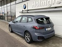 begagnad BMW 220 Active Tourer 230e xDrive M-Sport Innovation Drag DA Pro 2023, Minibuss