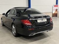 begagnad Mercedes E220 d 194 HK / AMG / DRAG / PANORAMA / NAVI / VÄRMARE /