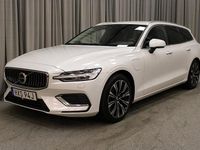 Begagnad Volvo V60 253 HK (186 kW) 2022 Vit Kombi