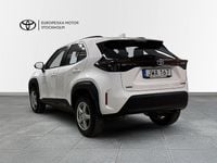 Begagnad Toyota Yaris Cross Active 92 HK (67 kW) 2023 Vit SUV