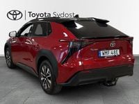 Begagnad Toyota bZ4X Executive 161 kW (219 HK) 2025 Röd SUV