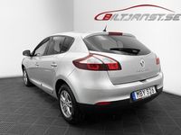 Begagnad Renault Mégane III LIMITED 112 HK (82 kW) 2015 Silver Halvkombi