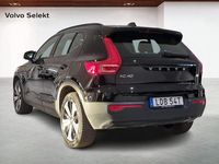 Begagnad Volvo XC40 Plus 175 kW (238 HK) 2023 Svart SUV