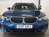 Begagnad BMW 330 Sport Line 292 HK (214 kW) 2021 Blå Kombi