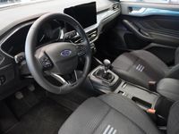 Begagnad Ford Focus Active 125 HK (91 kW) 2023 Vit Halvkombi