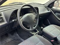 begagnad Peugeot 306 5-dörrar 1.6