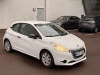 Begagnad Peugeot 208 68 HK (50 kW) 2012 Vit Halvkombi