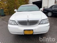 begagnad Lincoln Town Car Stretch 4.6 V8 2V SOHC