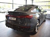Begagnad Audi Q8 e-tron Sport 250 kW (340 HK) 2024 Grå SUV
