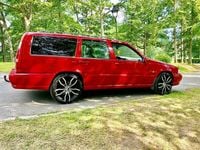 Begagnad Volvo V70 140 HK (102 kW) 1998 Silver Kombi