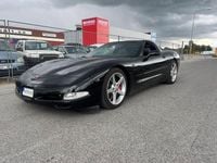 Begagnad Chevrolet Corvette 344 HK (253 kW) 2001 Svart Sportkupé