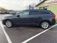 Begagnad Volvo V60 Momentum 150 HK (110 kW) 2015 Grå Kombi