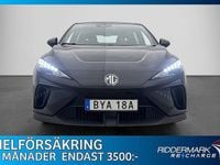 Begagnad MG MG4 EV 125 kW (170 HK) 2023 Svart Halvkombi