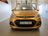 Begagnad Hyundai i10 Comfort 67 HK (49 kW) 2014 Orange Halvkombi