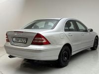 Begagnad Mercedes C180 Sport Edition 143 HK (105 kW) 2005 Silver