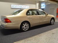 begagnad Lexus LS430 4.3 V8 Automatisk, 282hk, 2001