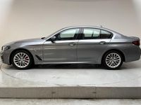 Begagnad BMW 545 M Sport 394 HK (289 kW) 2023 Grå Sedan