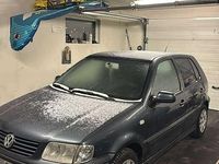 Begagnad VW Polo 75 HK (55 kW) 2000 Mörkgrå/svart