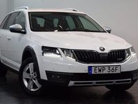 Begagnad Skoda Octavia Scout 150 HK (110 kW) 2019 Vit Kombi