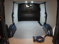 Begagnad Ford Transit Custom Trend 233 HK (171 kW) 2025 Blå Pickup