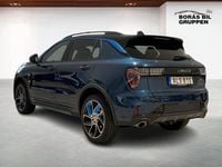 Begagnad Lynk & Co 01 264 HK (194 kW) 2024 Blå SUV