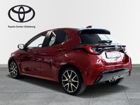 begagnad Toyota Yaris Hybrid 1,5 5D STYLE SKYVIEW JBL