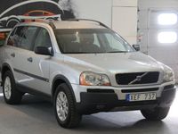 begagnad Volvo XC90 2.5T AWD AUTOMAT KINETIC 7-SITS 210HK DRAG NY BESIKTAD NY SERVAD