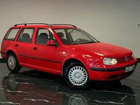 Begagnad VW Golf IV Trendline 101 HK (74 kW) 1999 Röd Kombi