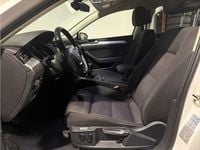 Begagnad VW Passat 150 HK (110 kW) 2017 Vit Kombi
