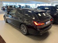 begagnad BMW 330e Touring M-Sport Adaptiv Farth Backkamera HiFi Drag