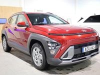 Begagnad Hyundai Kona Essential 120 HK (88 kW) 2023 Röd SUV