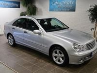 Begagnad Mercedes C200 Classic 163 HK (119 kW) 2006 Silver Sedan