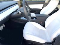 begagnad Tesla Model 3 PERFORMANCE AWD UPPG. AUTOPILOT Premium SvSåld
