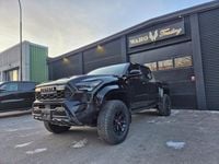 Begagnad Toyota Tacoma 2024 Svart Pickup
