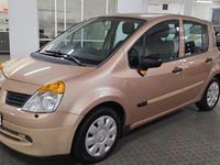 Begagnad Renault Modus 112 HK (82 kW) 2005 Ljusbrun Minibuss