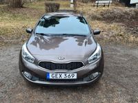 begagnad Kia Ceed Cee´d1,4 5d Nybesiktad Tre brukare 2014, Halvkombi