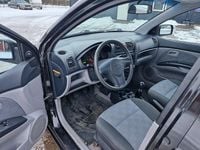 Begagnad Kia Picanto EX 61 HK (44 kW) 2007 Svart Halvkombi