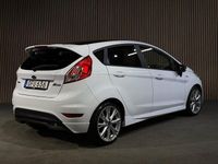 Begagnad Ford Fiesta ST-Line 101 HK (74 kW) 2016 Vit Halvkombi