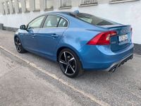 begagnad Volvo S60 T3 Momentum, R-Design Värmare Vinterhjul En ägare