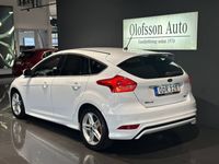 begagnad Ford Focus 1.0 EcoBoost SelectShift ST-Line 125hk