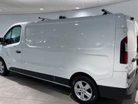 begagnad Nissan NV300 L2H1 AUT S V HJUL 2021, Transportbil