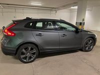 begagnad Volvo V40 CC T5 AWD Geartronic Summum Euro 5