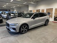 Begagnad Volvo V60 Ultimate 310 HK (228 kW) 2023 Silver Kombi