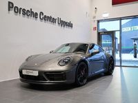 Begagnad Porsche 911 Carrera 4 GTS 480 HK (353 kW) 2023 Grå Sportkupé