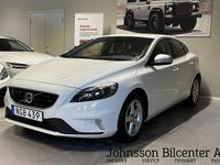 Begagnad Volvo V40 R-Design 150 HK (110 kW) 2016 Vit Halvkombi