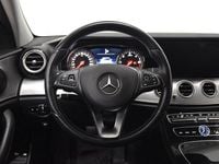Begagnad Mercedes E220 194 HK (142 kW) 2018 Vit Kombi