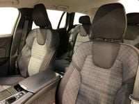 Begagnad Volvo V60 Core 355 HK (261 kW) 2023 Svart Kombi